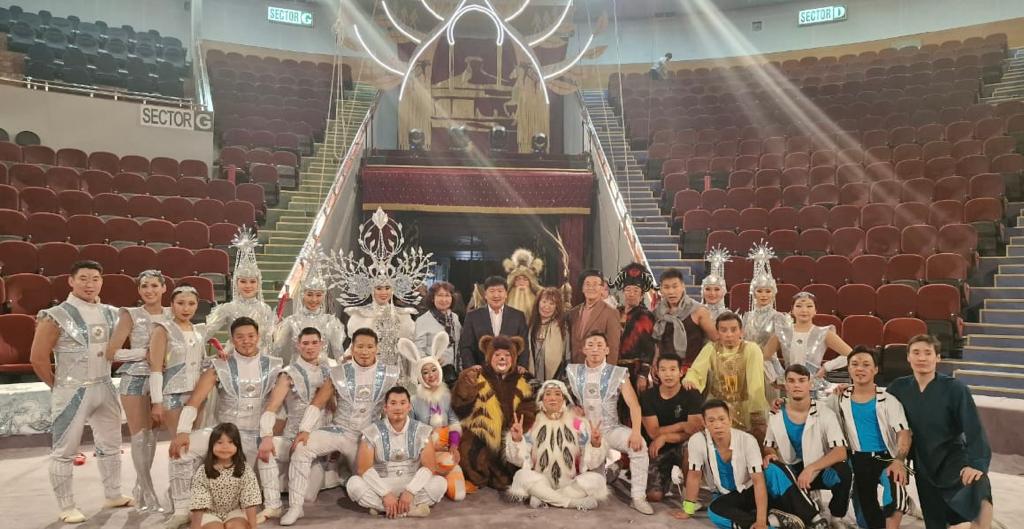 Начались гастроли Государственного цирка Якутии по Средней Азии - фото 1
