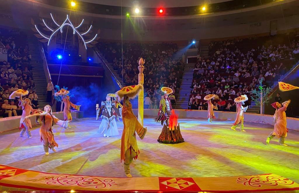 Начались гастроли Государственного цирка Якутии по Средней Азии - фото 2