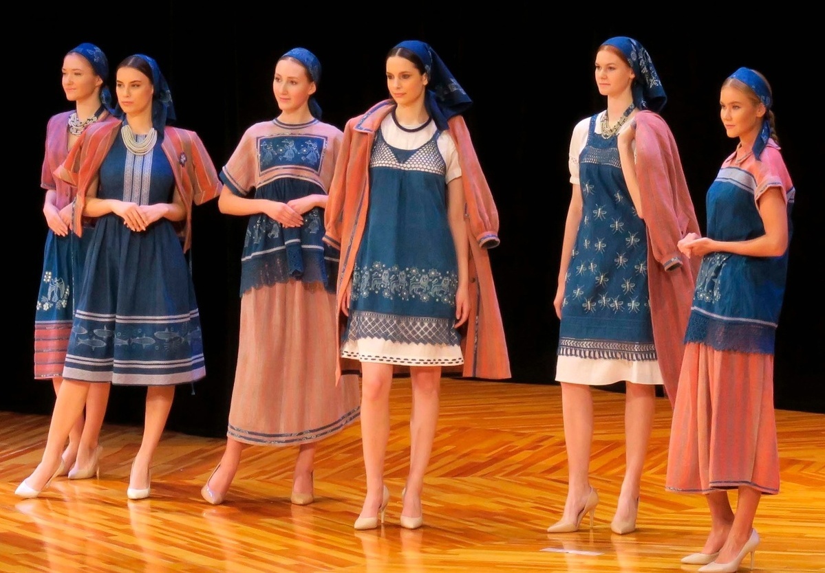 Коллекция «Синие ночи Кенозерья» открыла Гала-концерт на Всероссийском фестивале «Русский костюм на рубеже эпох» - фото 3