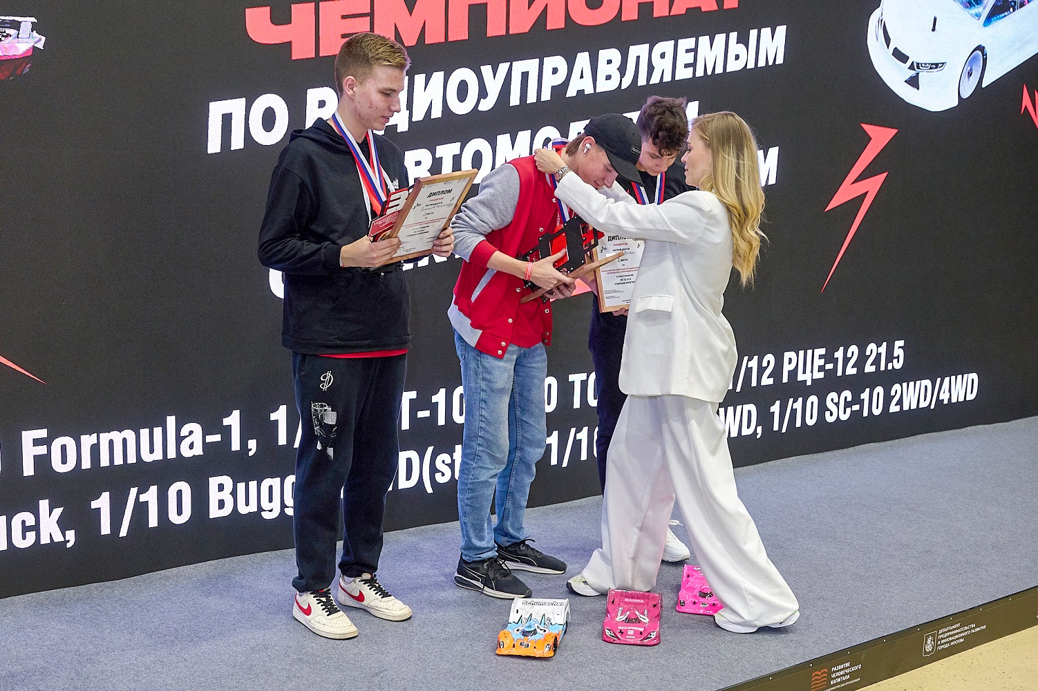 Москва впервые провела Всероссийский молодежный чемпионат по радиоуправляемым моделям - фото 9