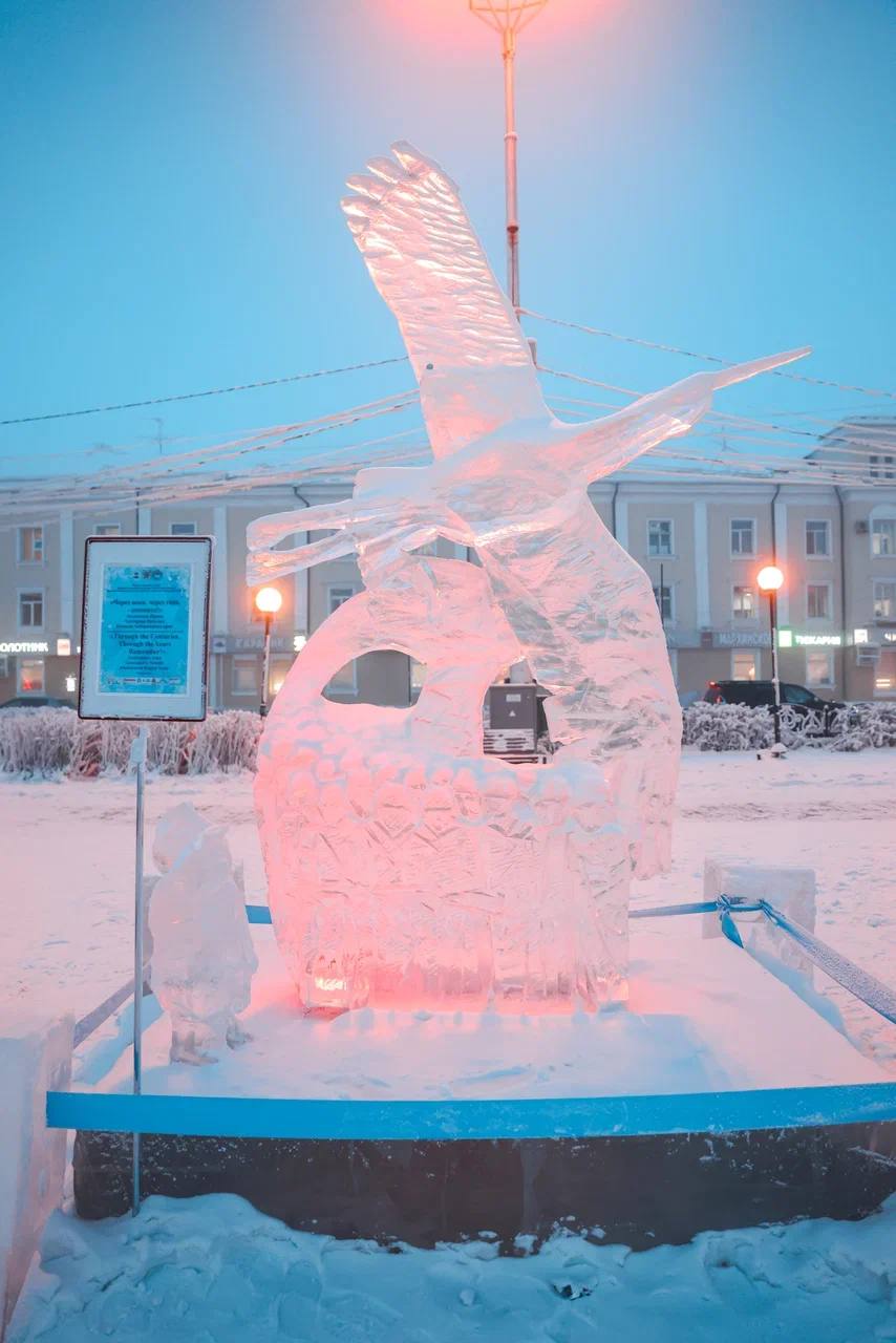 В Якутске появились ледовые скульптуры, посвященные 80-летию Великой Победы - фото 3