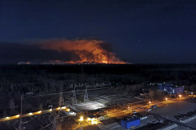 «Это как вирус»: главная опасность пожара у Чернобыльской АЭС - фото 1