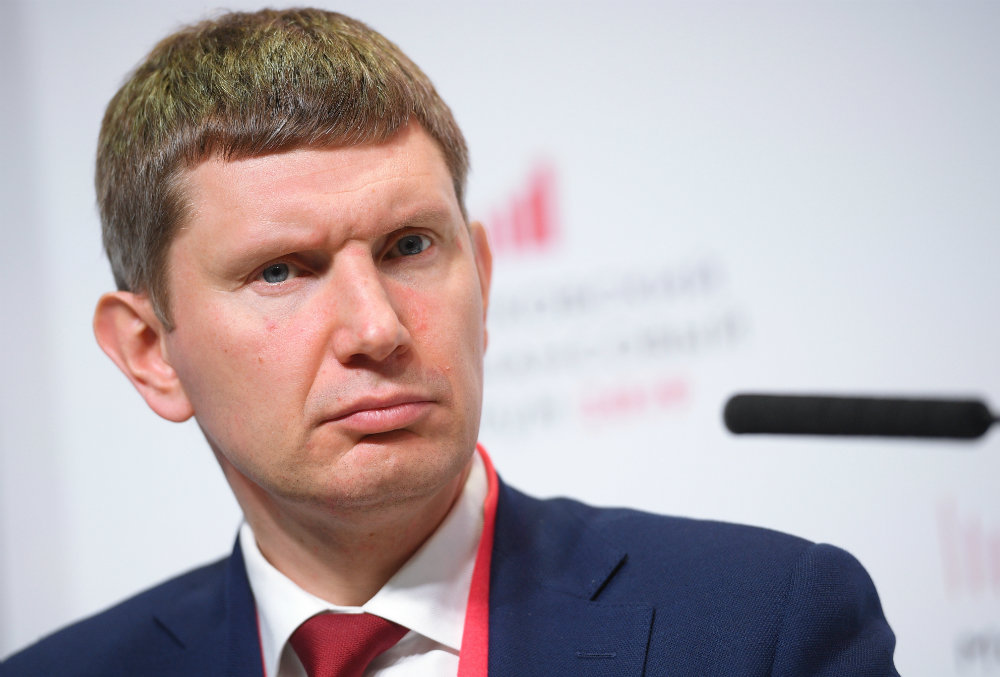 Глава Минэкономразвития Максим Решетников не смог получить беспроцентный кредит на выплату зарплат - фото 1