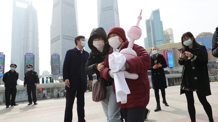 Китай обвинил США в занесении коронавируса. Эксперты подтверждают версию биооружия - фото 1