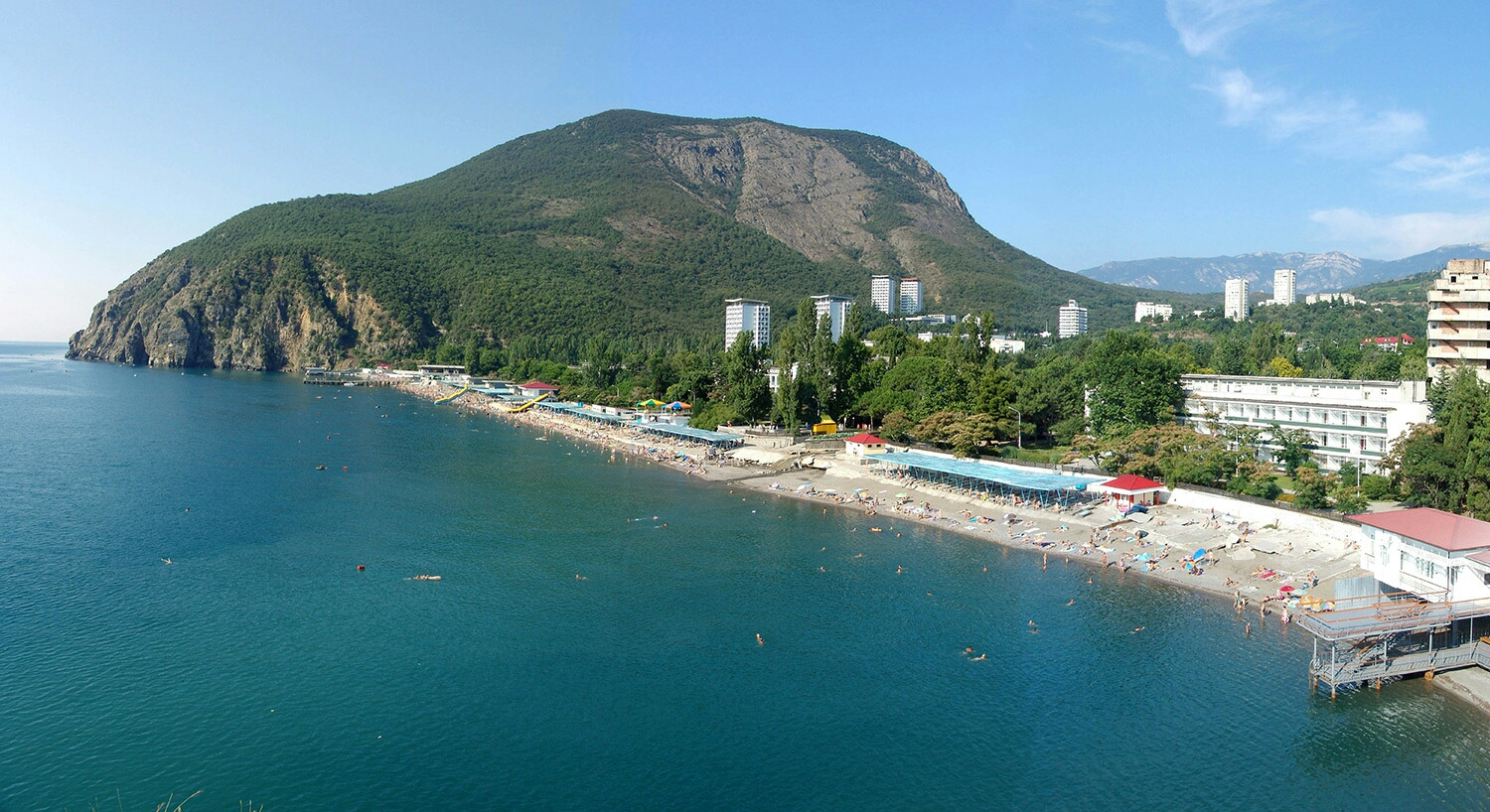 Цены на отдых в предстоящем курортном сезоне в Крыму снизили - фото 1