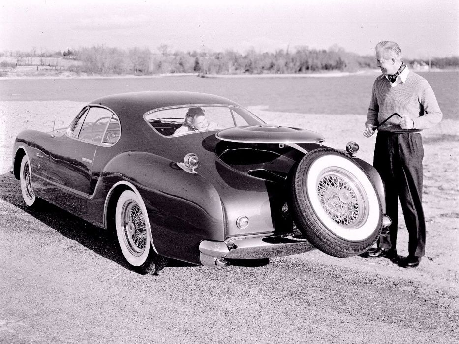 В США в возрасте 94 лет скончался создатель автомобиля Ford Mustang и бывший глава корпорации Chrysler Ли Якокка - фото 7