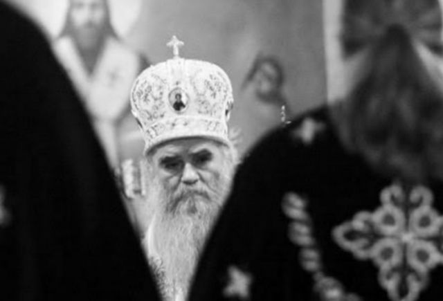 Президент Сербии сообщил о смерти патриарха Иринея после зражения коронавирусом - фото 1