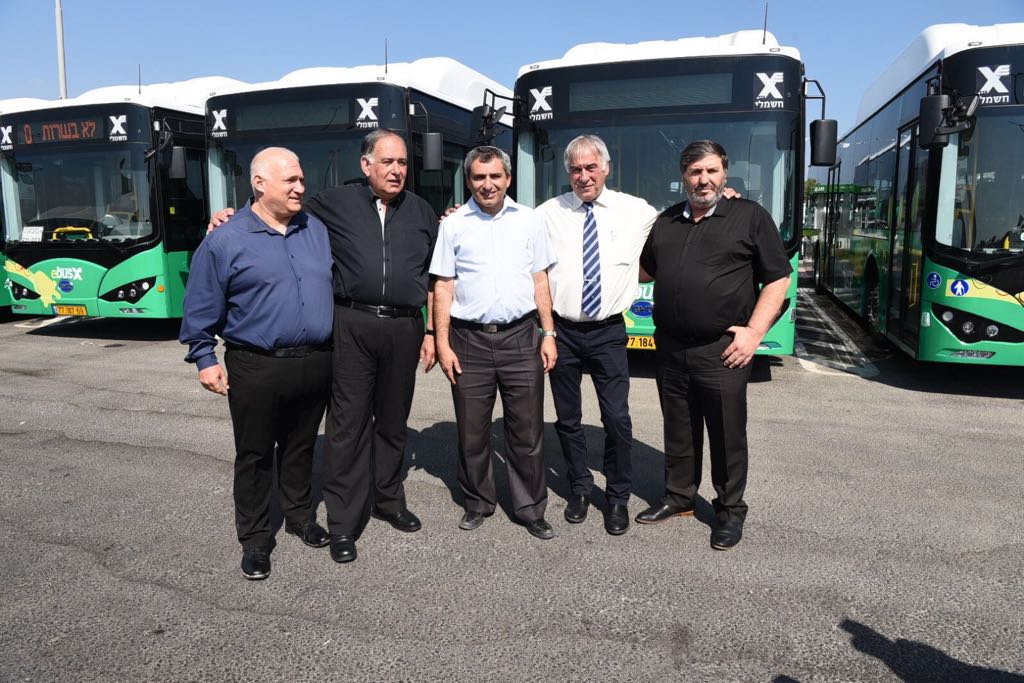 Впервые в Израиле: при содействии ЕНФ-ККЛ пущены маршрутные автобусы на электрической тяге    - фото 2