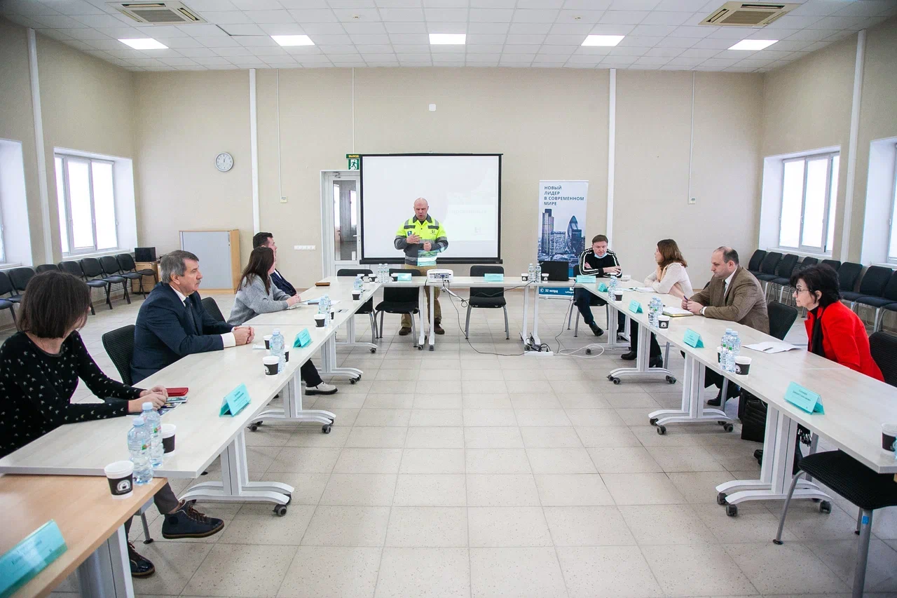 Состоялось третье заседание Общественного совета при Щуровском цементном заводе компании Холсим - фото 3