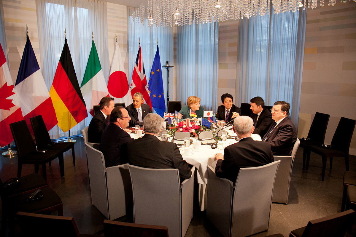 Россия отказалась от возвращения  к участию в посиделках на саммите G7 - фото 2