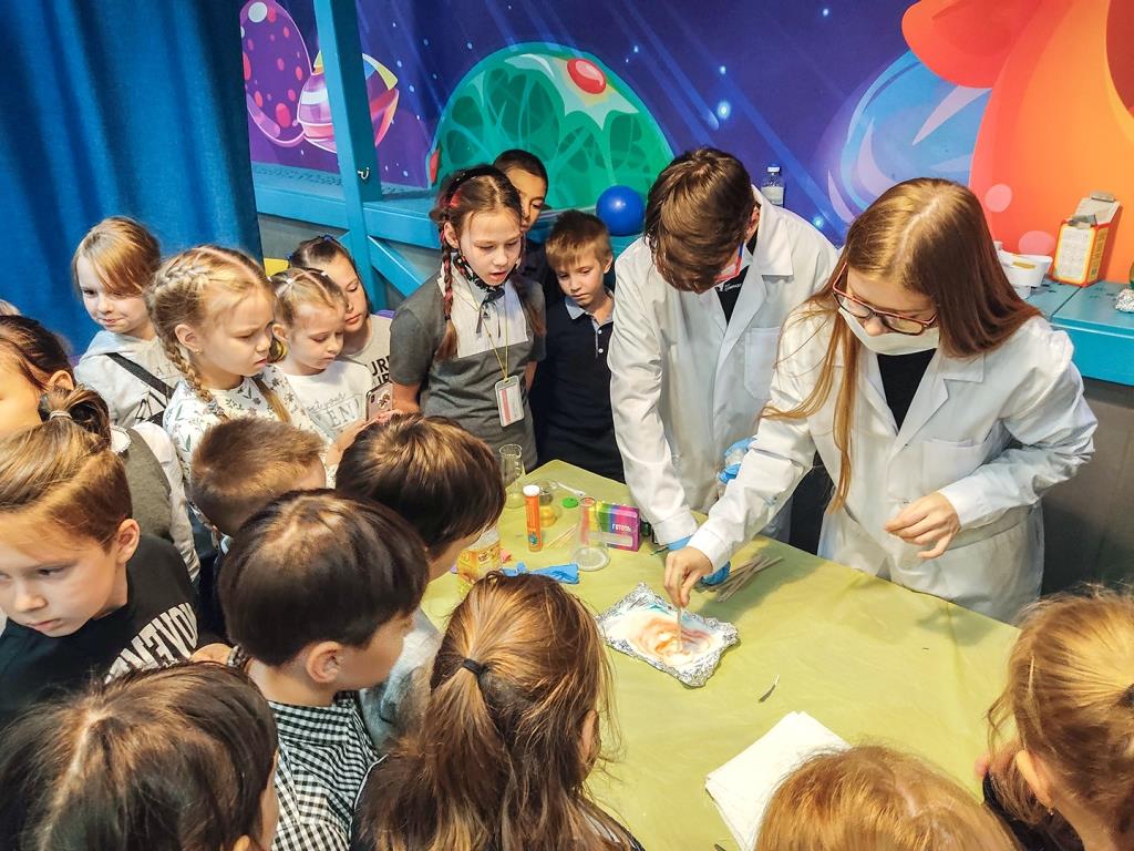 Наталья Сергунина: Детские технопарки и площадки профориентации проведут интерактивные программы для московских школьников  - фото 7