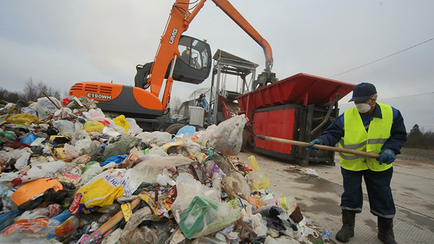 Минприроды назвало 10 регионов-аутсайдеров мусорной реформы - фото 1