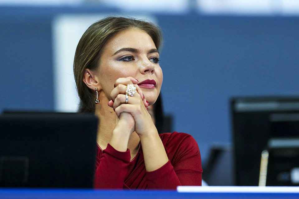 Алина Кабаева заявила о цели судей лишить Россию "золота" в художественной гимнастике на Олимпиаде - фото 3