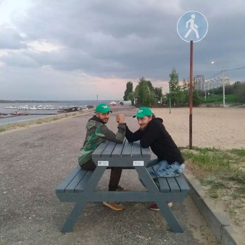 Мы ставим скамейки и велопрарковки в Волгограде... - фото 4