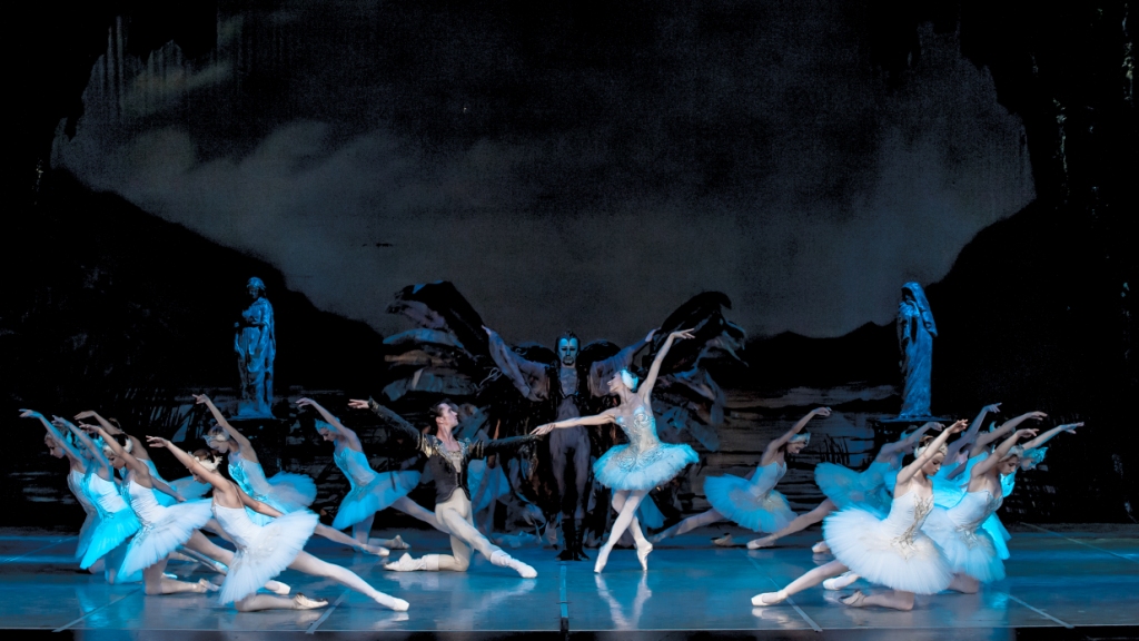 Театр классического балета покажет знаковые постановки на лучших сценах Москвы - фото 1