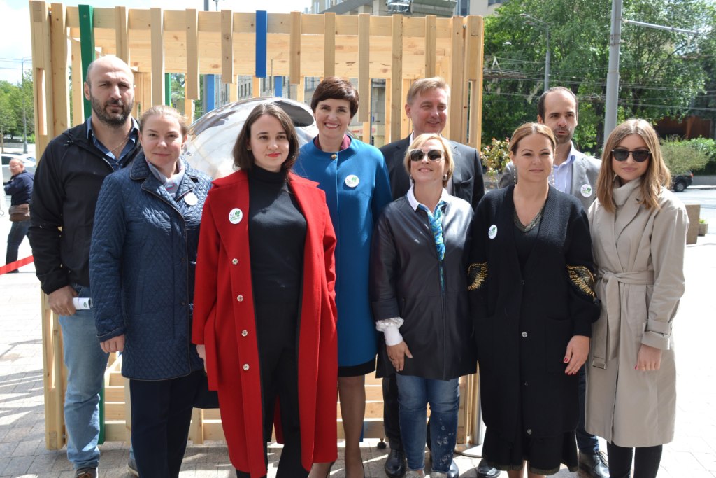 Команда «Молодежки ОНФ» отметила Всемирный день защиты окружающей среды экологической акцией в Московском зоопарке - фото 2
