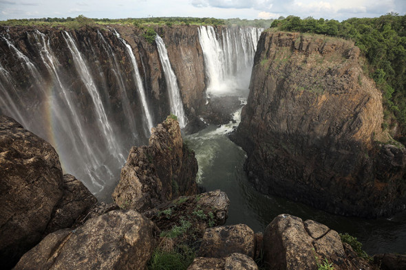 Африканский водопад Виктория катастрофически обмелел - фото 5