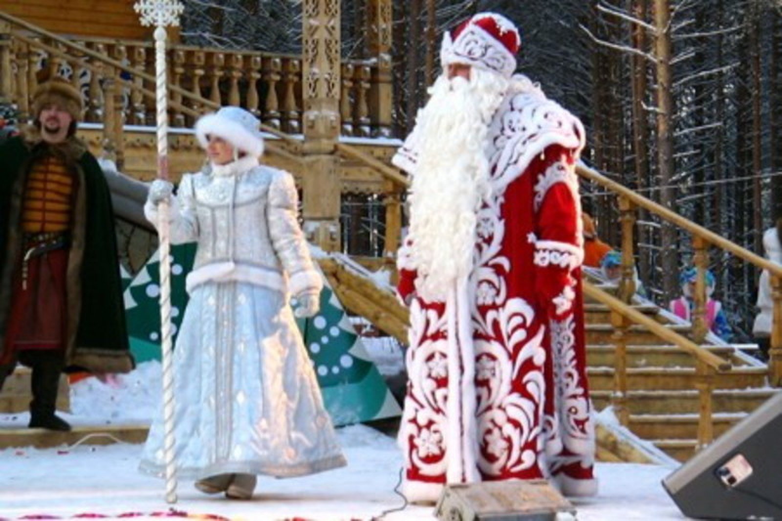 Преддверие Нового Года и Рождества – время Дедов Морозов и Санта Клаусов - фото 3