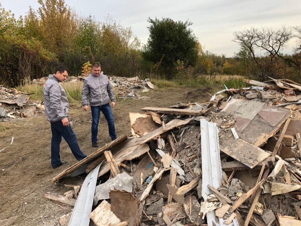Активисты ОНФ добились ликвидации навалов строительного мусора в пойме реки Москва в подмосковном Дзержинском - фото 2