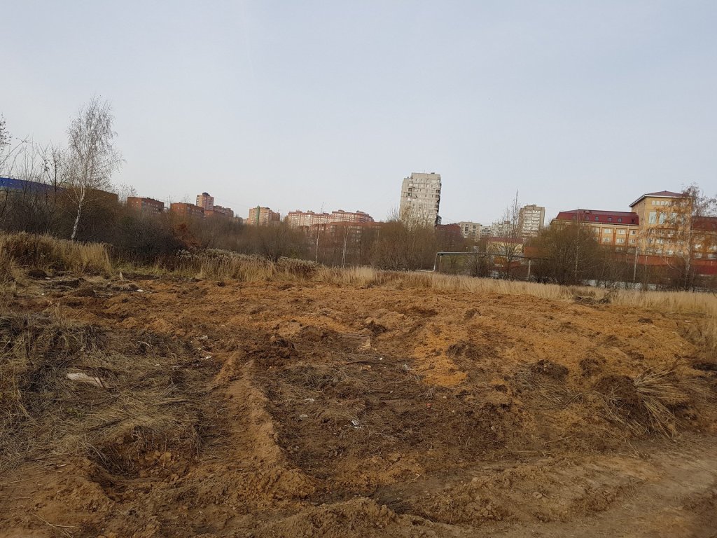 Активисты ОНФ добились ликвидации навалов строительного мусора в пойме реки Москва в подмосковном Дзержинском - фото 9