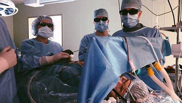 Кардиохирурги из Сибири внедрили новейший метод лечения порока сердца - фото 1