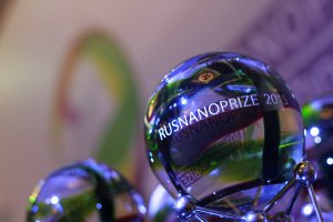 Лауреатом премии RUSNANOPRIZE 2017 стал создатель высокоэффективных солнечных ячеек Михаэль Гретцель - фото 1