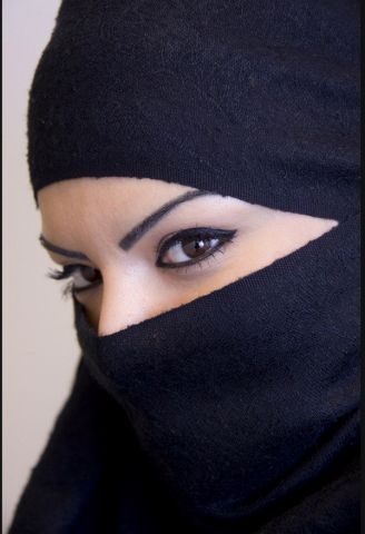 beautiful-arabian-eyes12