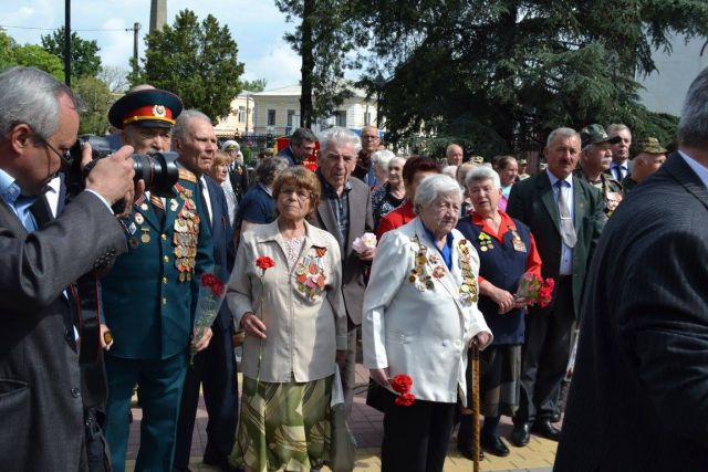 Церемония возложения цветов к мемориалу «Танк Т – 34». Симфорополь - фото 26