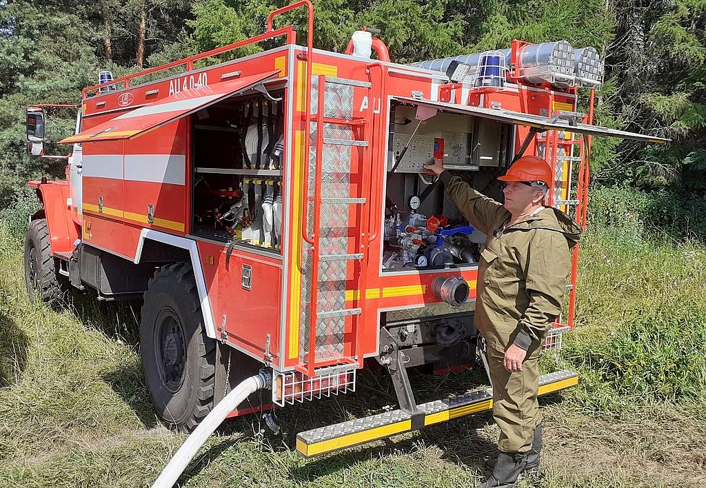 Федеральный проект «Сохранение лесов»: в Курскую область поступило восемь единиц лесопожарной техники и оборудования - фото 1