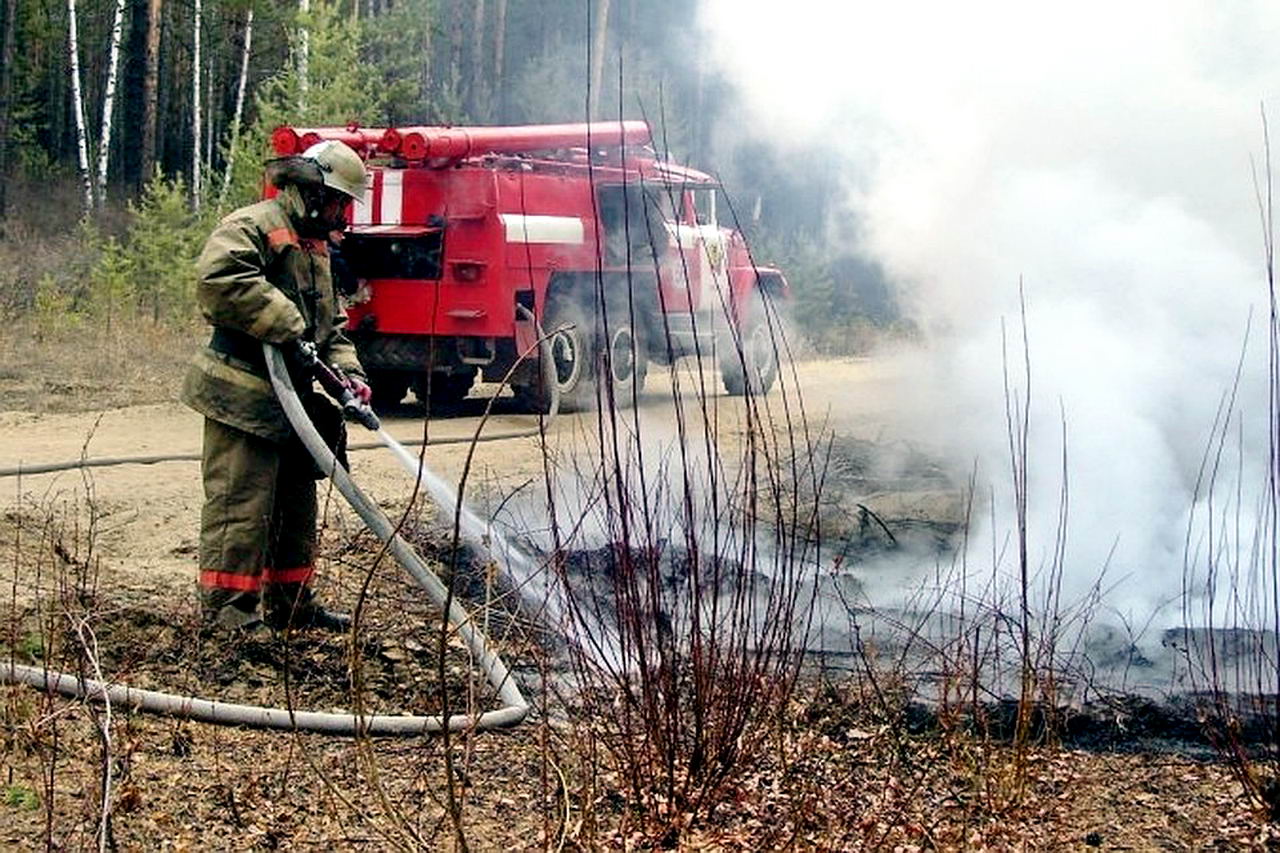Постановлением администрации Костромской области пожароопасный сезон 2019 года закры - фото 1
