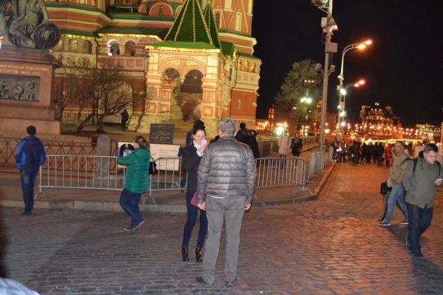 Час Земли в Москве. Очень много хороших фотографий  - фото 7