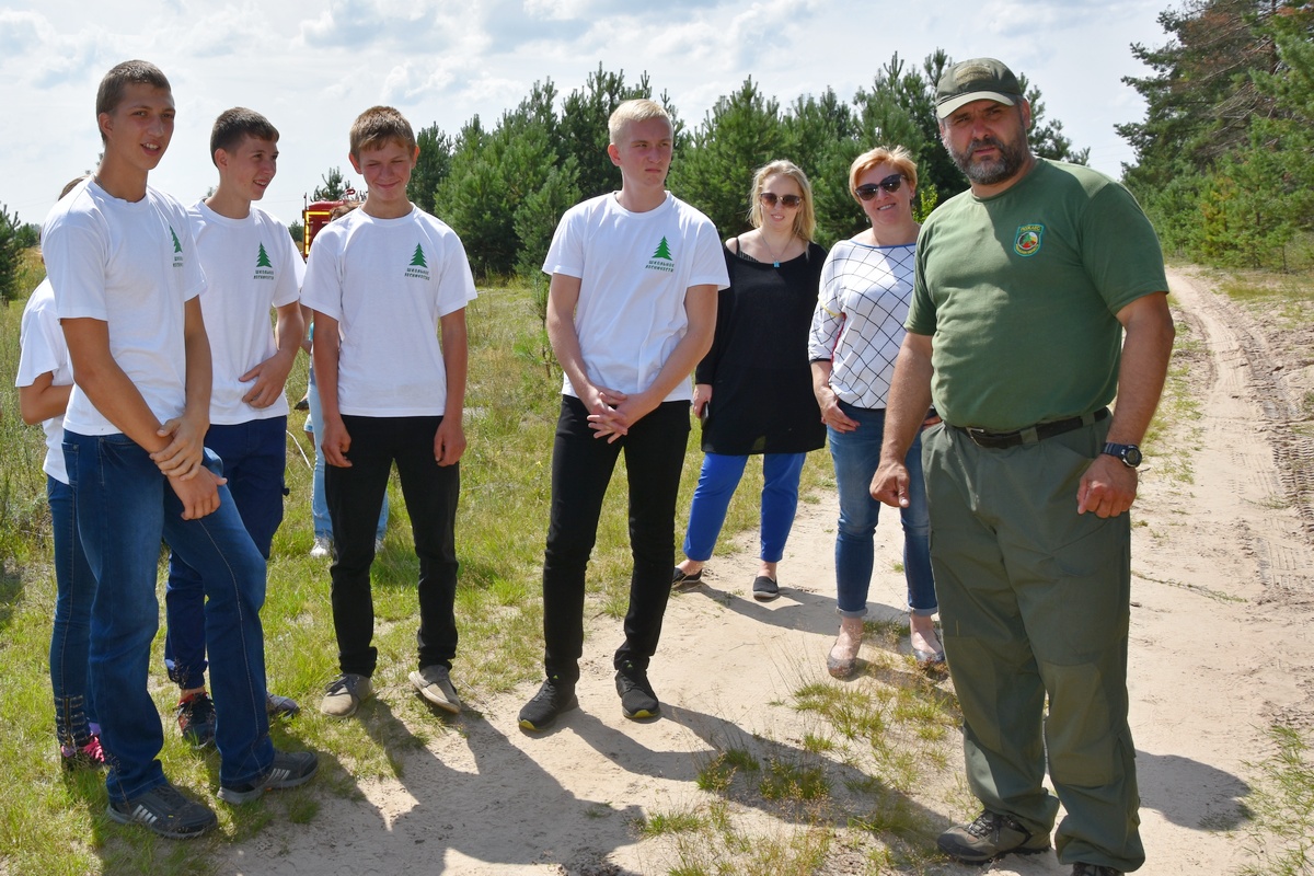 Специалисты лесной отрасли проводят комплексные мероприятия по развитию движения школьных лесничеств в Рязанской области - фото 1