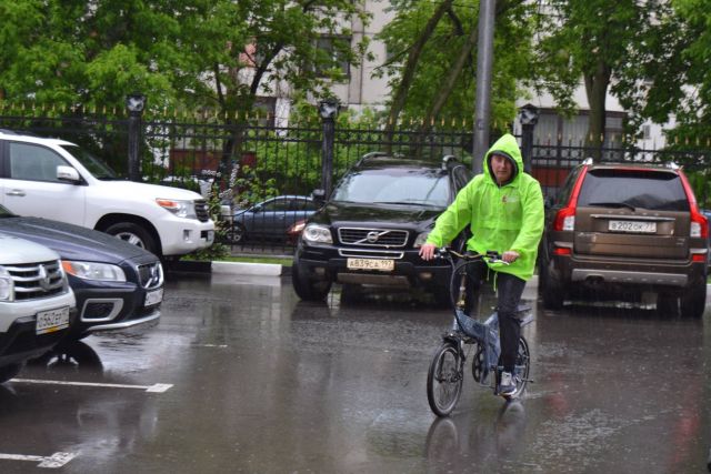 Веломобили нужны для того, чтобы велосипедиста защитить от дождя - фото 4