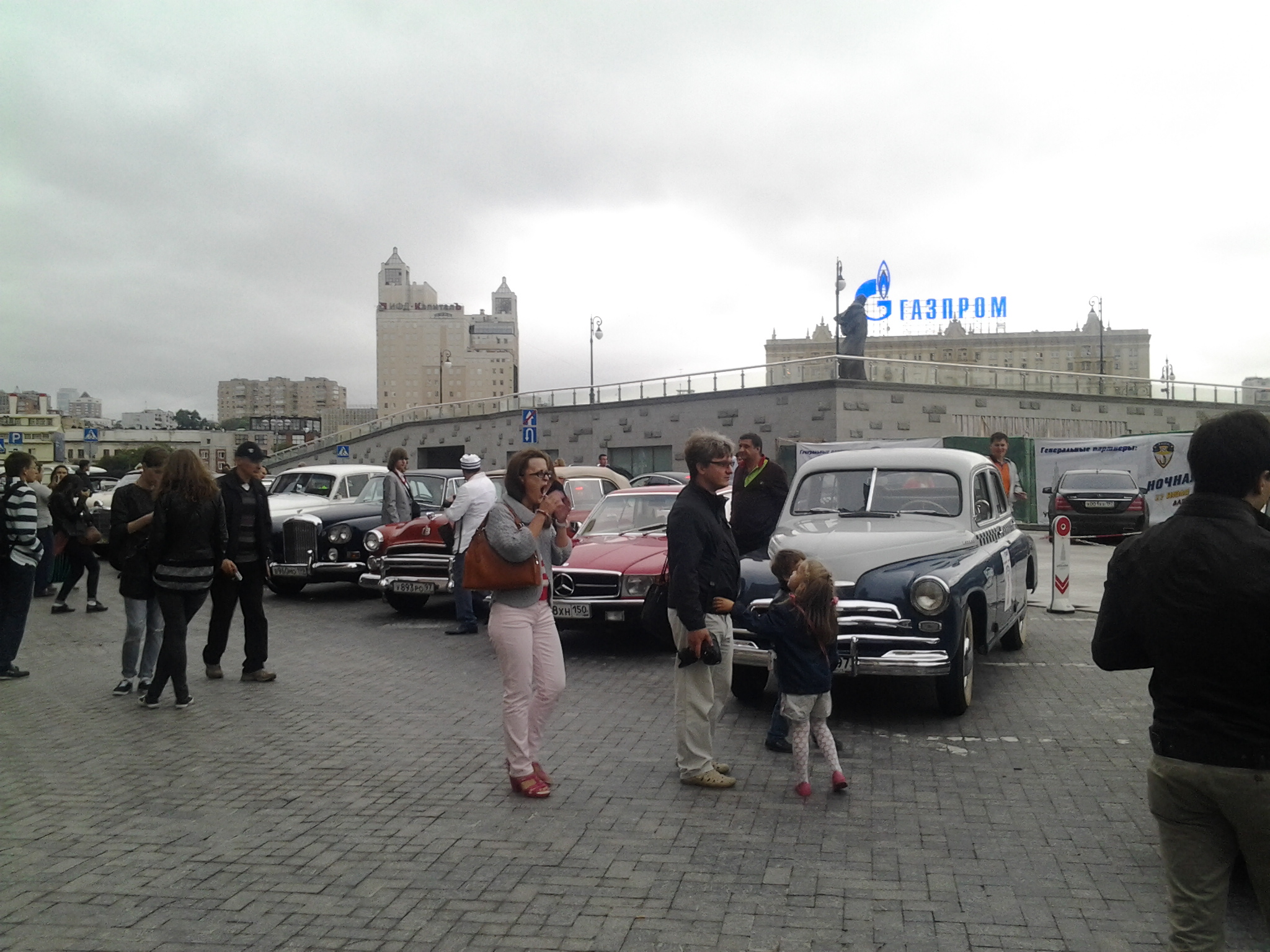 Ралли классических автомобилей погрузит Москву в прошлый век  - фото 11