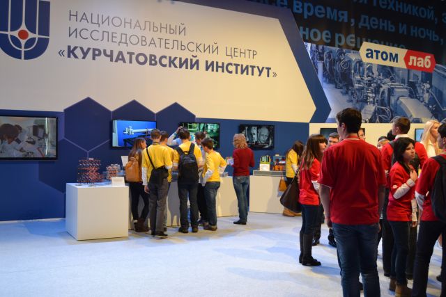 Второй Всероссийский форум «Будущие интеллектуальные лидеры России» поразил посетителей выставкой лабораторией - фото 7