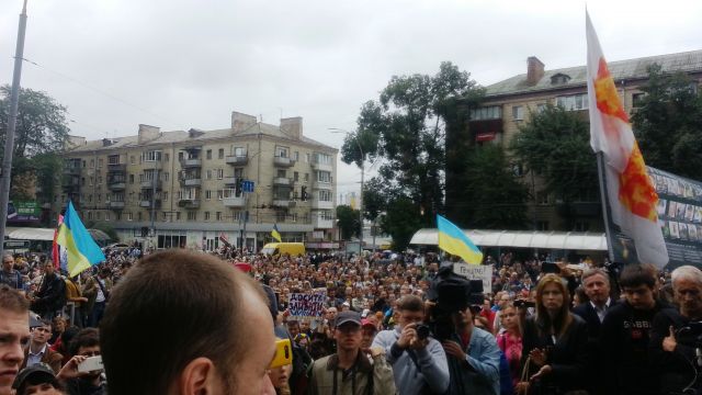 Киевляне потребовали от правительства военного положения  - фото 6