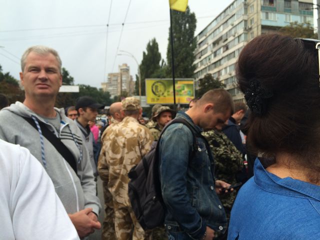 Киевляне потребовали от правительства военного положения  - фото 21