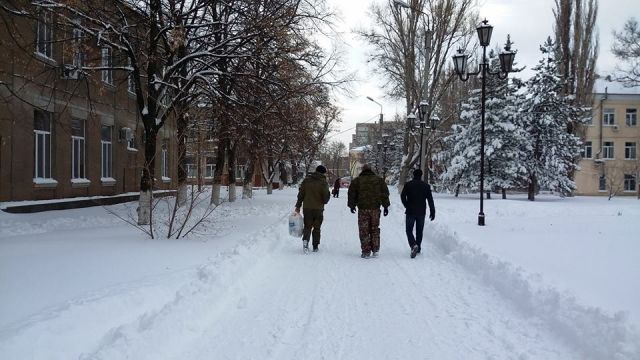 Созанчук: про лекарства, подвалы, больницы, обстрелы и выборы   - фото 4