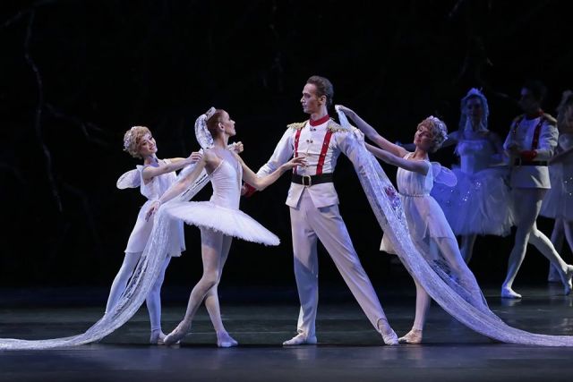 "ЭкоГрад": Театр классического балета покажет предысторию «Щелкунчика» в Кремле - фото 4