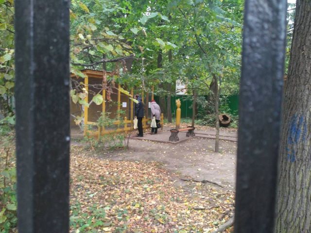 «ЭкоГрад» побывал на пресс-экскурсии «Мосприроды» в парке «Кузьминки-Люблино». Часть вторая — козий, беличий вольеры и птичник - фото 2