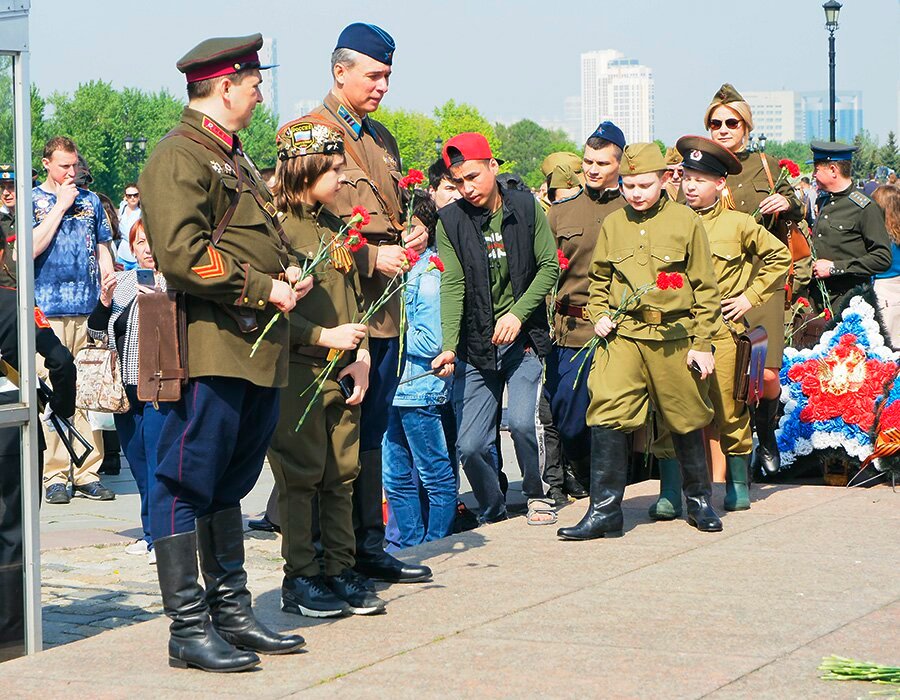 "ЭкоГрад", Ретропробег 2019 ко Дню Победы от Поклонной горы. Сергей Мельников - фото 1