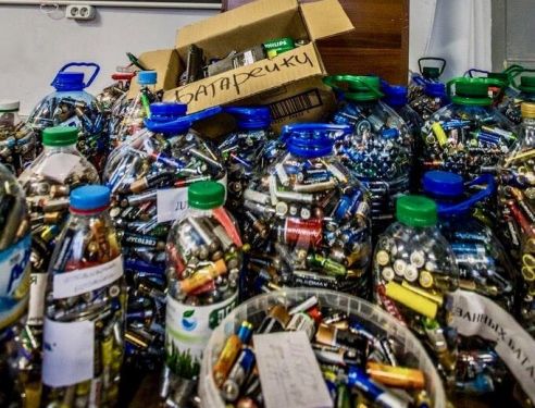 Экологические активисты Мурманской области ищут способы возобновить сбор отработавших батареек - фото 1