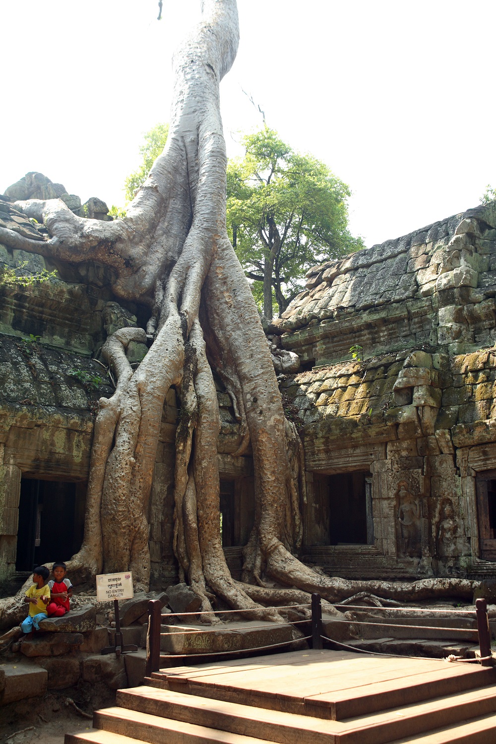   Приключения: Ангкор Ват — ужас и мистика древних. Храм древних богов кхмеров - фото 6