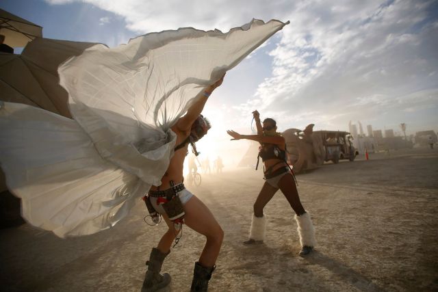 Вечный Огонь. Burning Man в стране пустынного сюра - фото 19