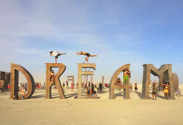 Вечный Огонь. Burning Man в стране пустынного сюра - фото 6