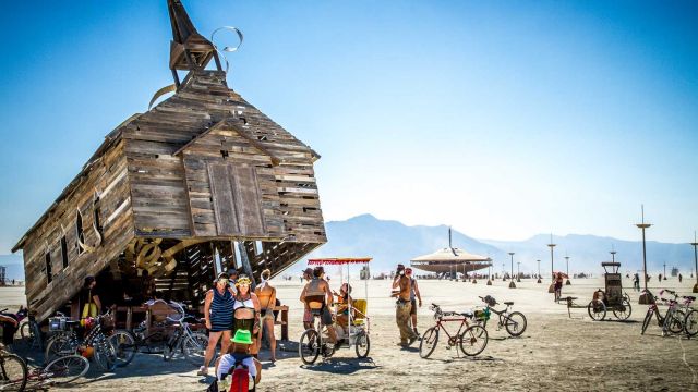 Вечный Огонь. Burning Man в стране пустынного сюра - фото 7
