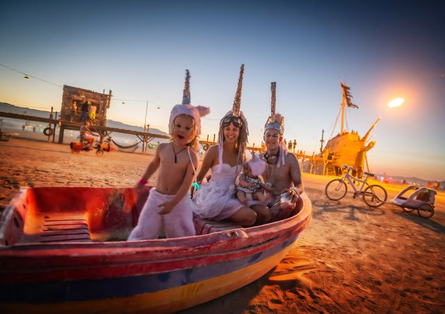 Вечный Огонь. Burning Man в стране пустынного сюра - фото 102