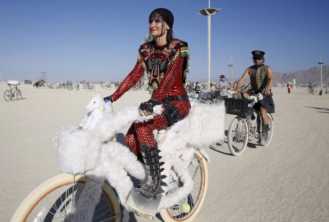 Вечный Огонь. Burning Man в стране пустынного сюра - фото 52