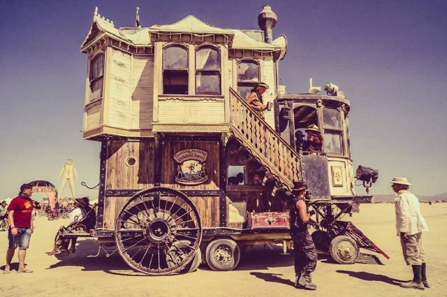 Аутодафе-драйв во славу свободы. Юбилей Burning Man - фото 44