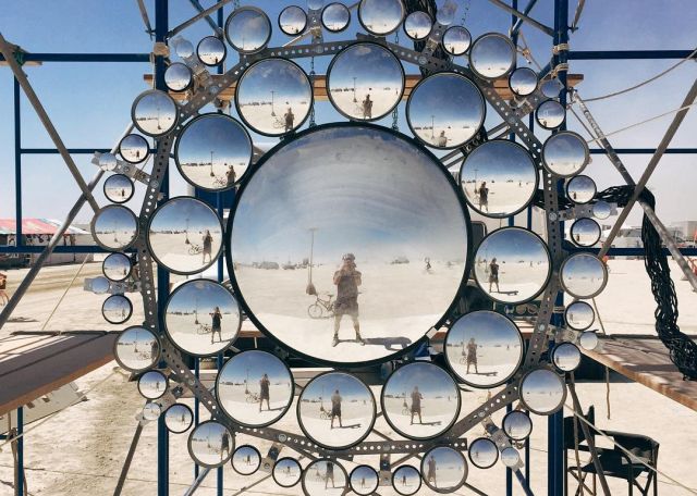 Аутодафе-драйв во славу свободы. Юбилей Burning Man - фото 51